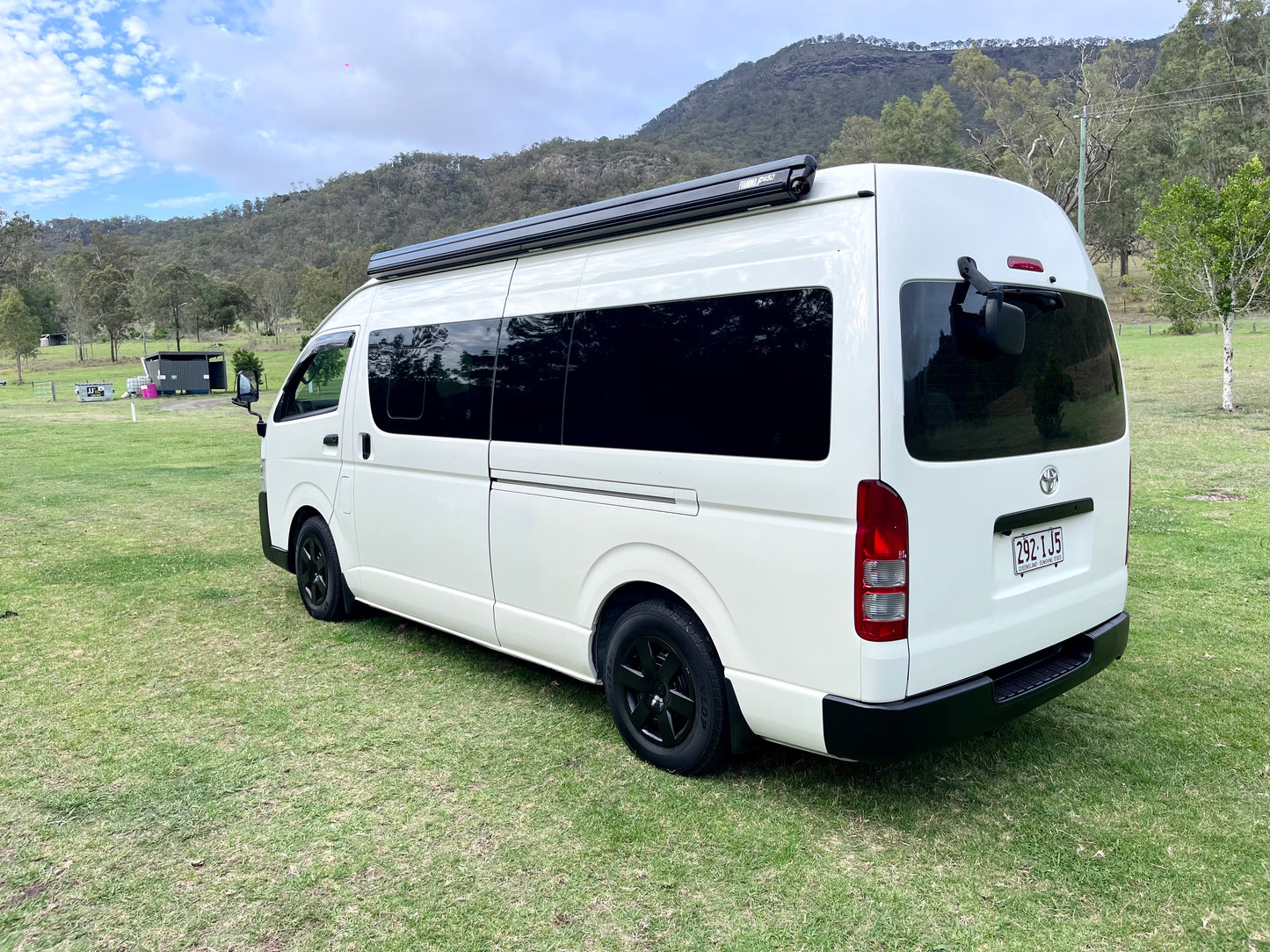 Toyota Hiace SLWB Campervan-SOLD!